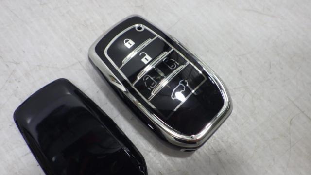 【メーカー不明】ソフトキーケース 90系ノア/ヴォクシー 