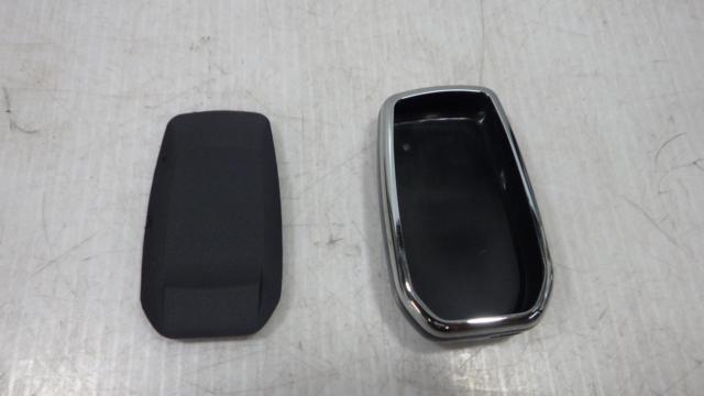 【メーカー不明】ソフトキーケース 90系ノア/ヴォクシー 