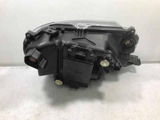 ダイハツ タント/LA650S・LA660S 純正LEDヘッドライト  【助手席側のみ】