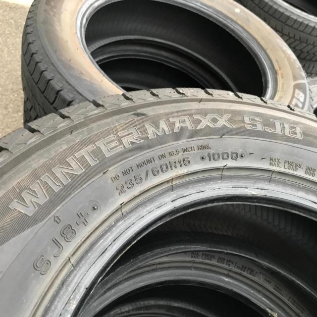 DUNLOP
WINTERMAXX
SJ8