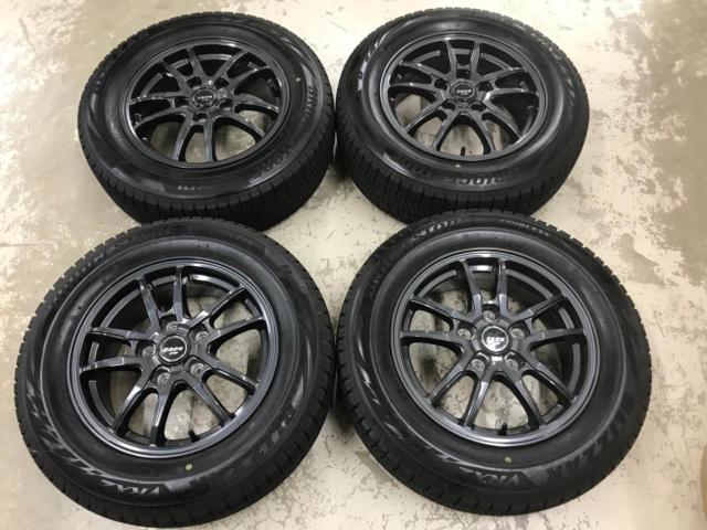JAPAN
SANYO (Japan three yang)
ZACK (Zack)
JP-520
+
BRIDGESTONE (Bridgestone)
BLIZZAK
VRX2