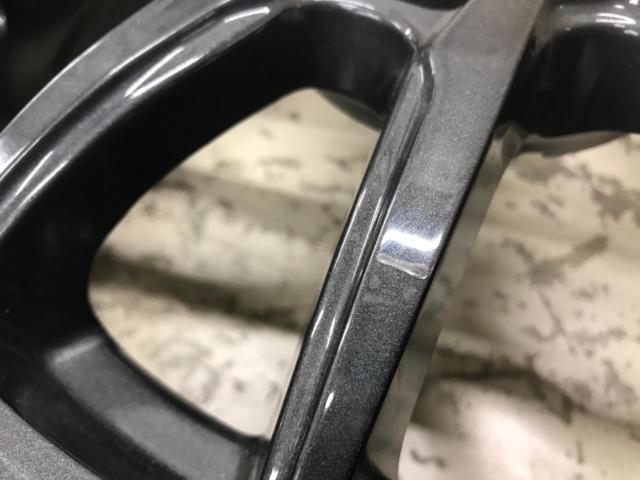 JAPAN
SANYO (Japan three yang)
ZACK (Zack)
JP-520
+
BRIDGESTONE (Bridgestone)
BLIZZAK
VRX2