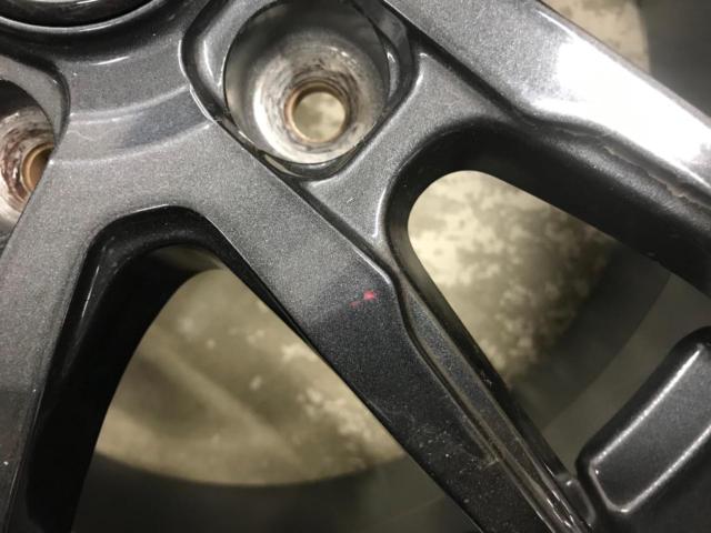 JAPAN
SANYO (Japan three yang)
ZACK (Zack)
JP-520
+
BRIDGESTONE (Bridgestone)
BLIZZAK
VRX2