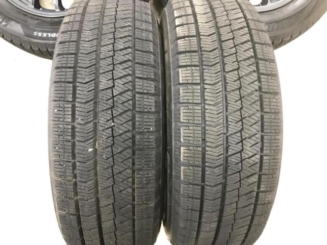 JAPAN
SANYO (Japan three yang)
ZACK (Zack)
JP-520
+
BRIDGESTONE (Bridgestone)
BLIZZAK
VRX2