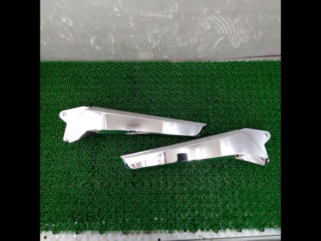 Honda
N-BOX / JF 3 · 4
Genuine headlight garnish