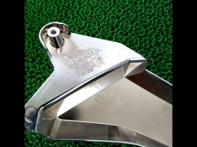 Honda
N-BOX / JF 3 · 4
Genuine headlight garnish