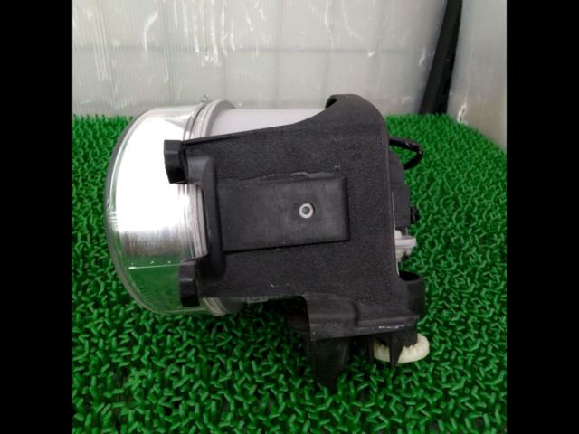 Toyota genuine
Fog lens
KOITO
30-413