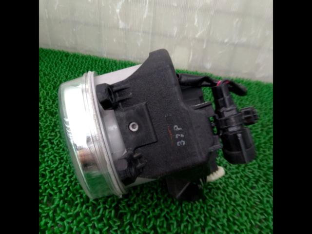 Toyota genuine
Fog lens
KOITO
30-413