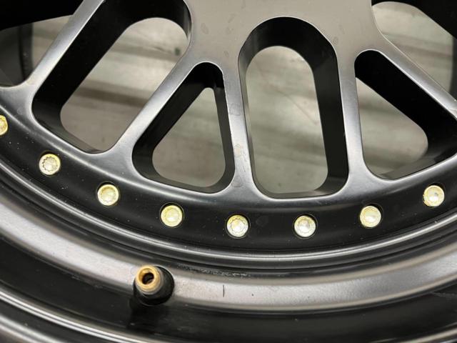 Whistler
SK1
Satin
Black
Face
2 piece set