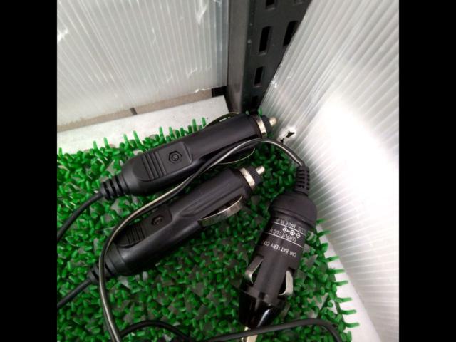 Unknown Manufacturer
9 inches headrest monitor