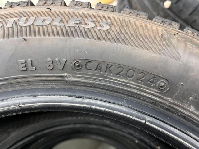 BRIDGESTONE
BLIZZAK
VRX2