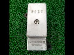 SUZUKI
Fuse box for GSX400S/GK77A