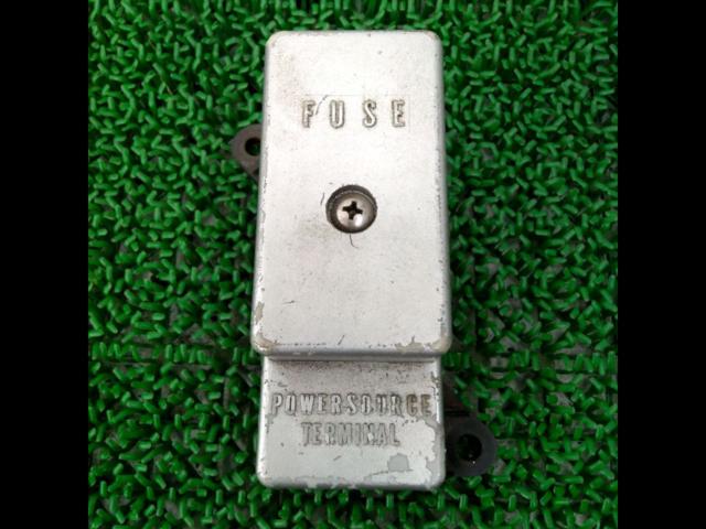 SUZUKI
Fuse box for GSX400S/GK77A