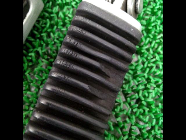 SUZUKI
GSX400S/GK77A
Katana
Genuine step