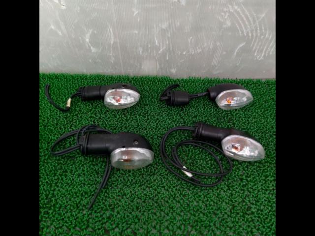 YAMAHA
YZF-R25
Genuine blinker