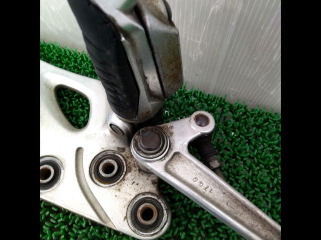 SUZUKI
GSX1300R
Peregrine falcon
Genuine step