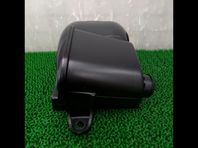 HONDA genuine
Rubber air intake joint