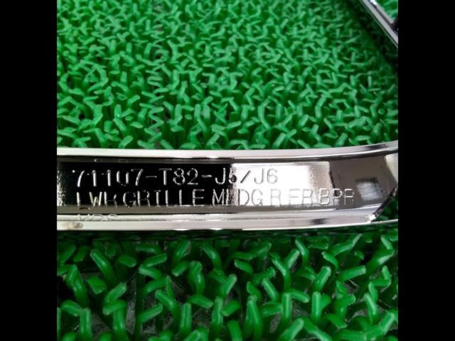 Honda
N-ONE
Genuine lower grille chrome molding