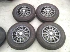 weds
VELVA
+
YOKOHAMA
BluEarth-Van
RY55