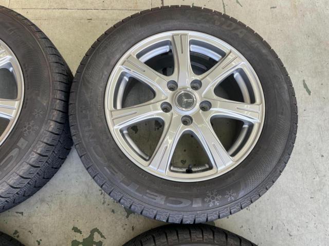 YFC
MILLOUS
RE + KENDA
KR36