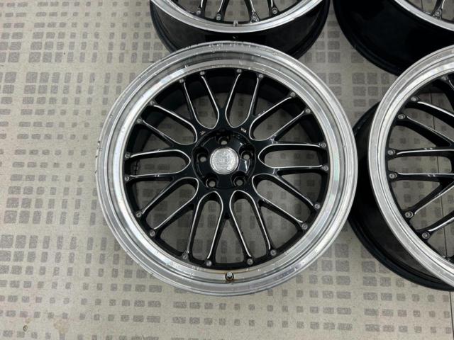 Lehrmeister
BRUNELLO