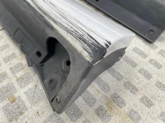 【アリスト/JZS16】TOYOTA  純正サイドステップ