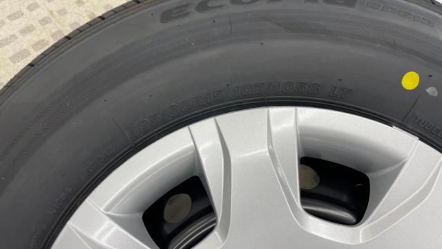 【納車外し】 トヨタ純正 200系ハイエーススチールホイール+ BRIDGESTONE ECOPIa RD613 195/80R15 107/105S LT 4本セット