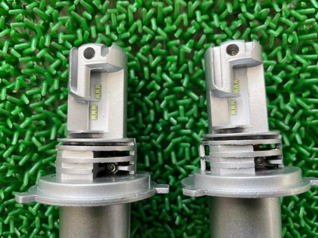 【H4/ホワイト】メーカー不明 LEDバルブ