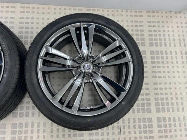 【ミニバン系インチアップに♪】RAYS VERSUS STRATAGIA ARPIONE + WINRUN R330+ CST MEDALLION