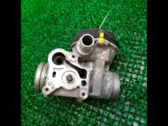 Wakeari
Model unknown
Throttle body