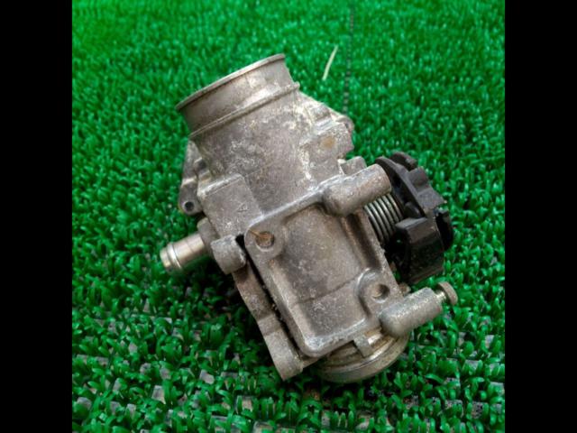Wakeari
Model unknown
Throttle body