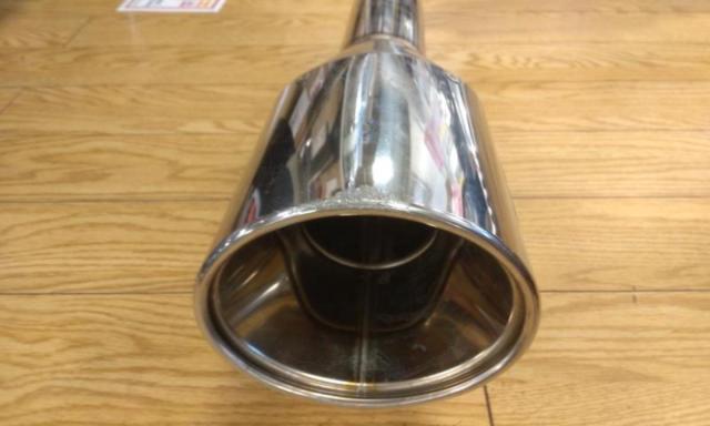 GANADOR
Vertex
Harrier / SZU60W / SZU65W
Two out muffler