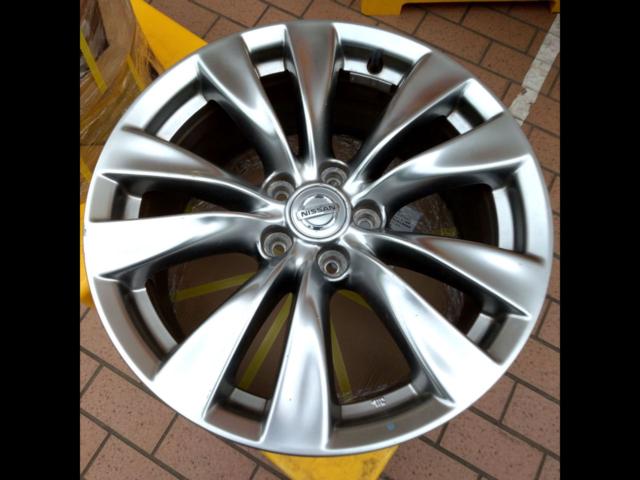 NISSAN
Fugue / Y51 genuine wheel