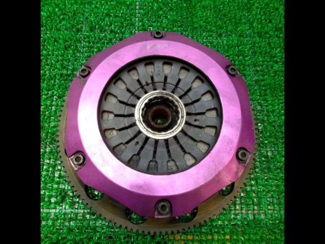 EXEDY
Twin carbon clutch
NM042SBMC1