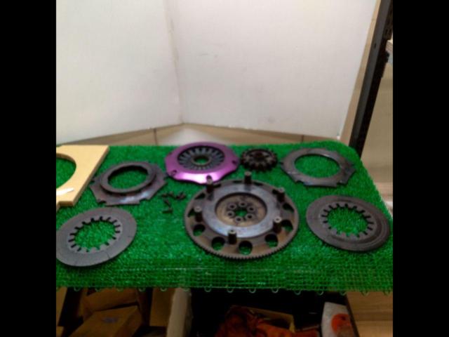 EXEDY
Twin carbon clutch
NM042SBMC1