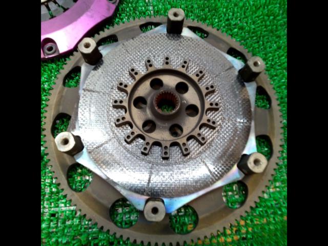 EXEDY
Twin carbon clutch
NM042SBMC1