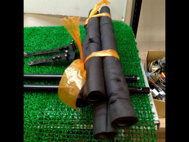 Toyota
Hiace 200
Indoor career