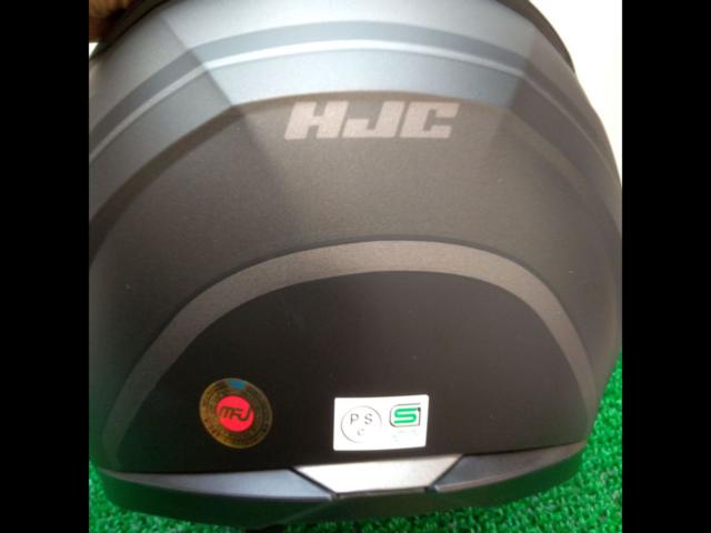 Size: 55-56cm HJC
C10
Full-face helmet