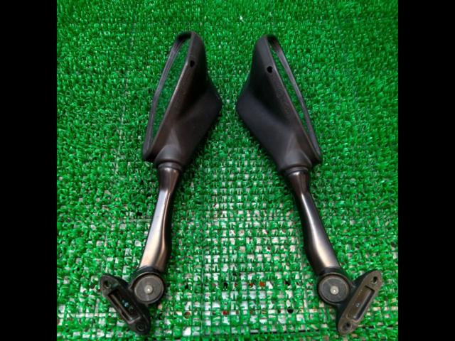 KAWASAKI
Ninja 250 L
Genuine mirror