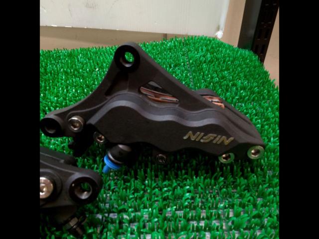 DAYTONA
NISSIN
6POT caliper
Right and left