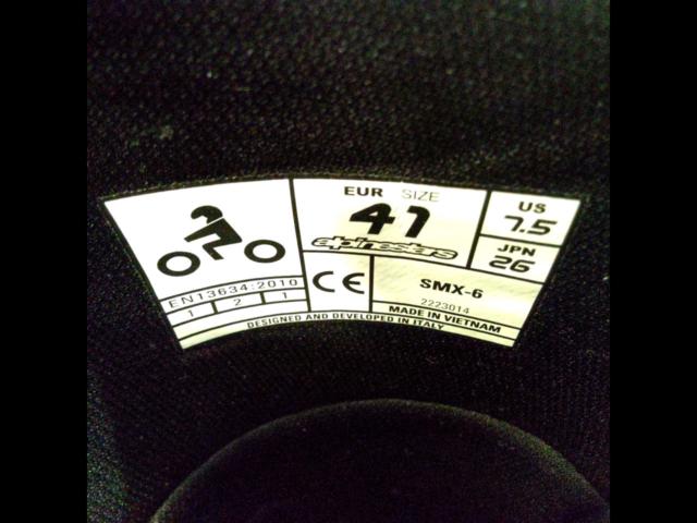 Size: 26cm Alpinestars
SMX-6
V2
Riding boots