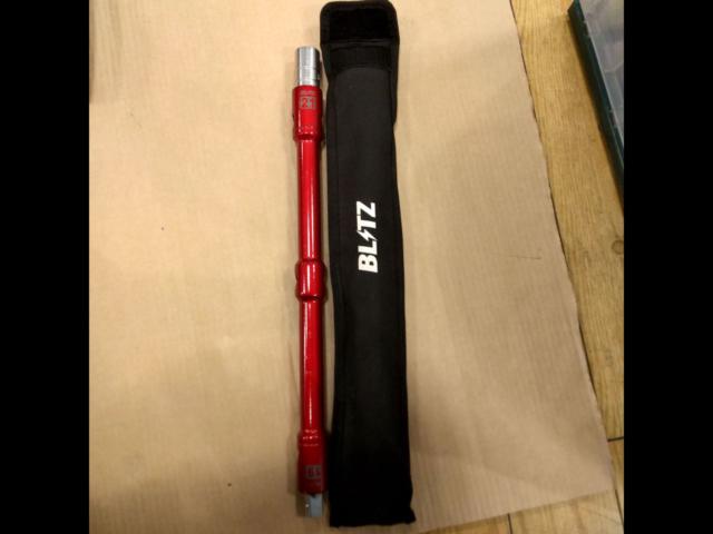 BLITZ
Racing cross wrench