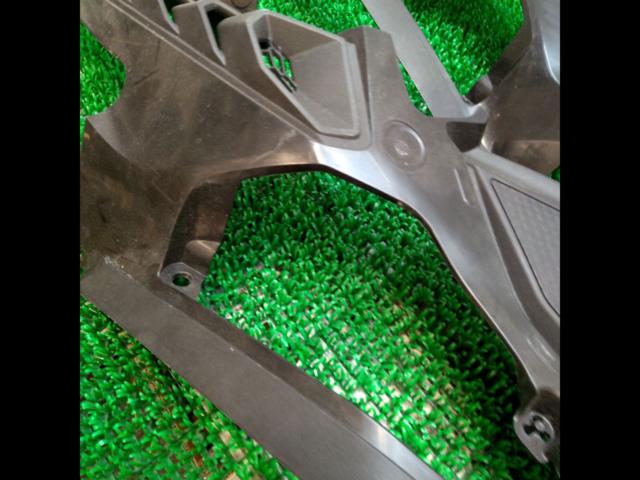 Side cowl Ninja
ZX-25R