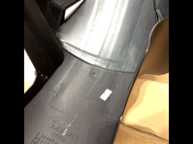 Genuine front fender
35038-0021Ninja
ZX-25R