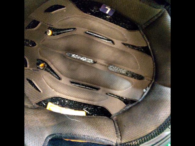 Size: 59-60cm (L) OGK
Kabuto
FF-R3