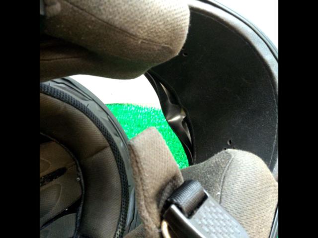 Size: 59-60cm (L) OGK
Kabuto
FF-R3