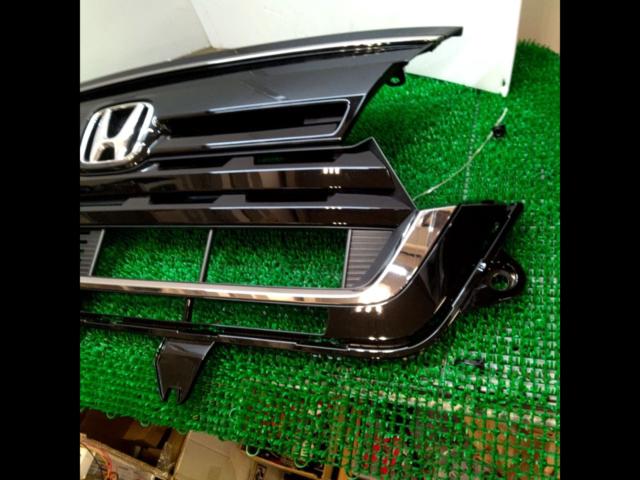 Honda
N-BOX
Late JF4
Genuine front grille