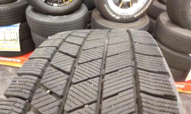 BRIDGESTONE BALMINUM A12 + BRIDGESTONE BLIZZAK VRX3