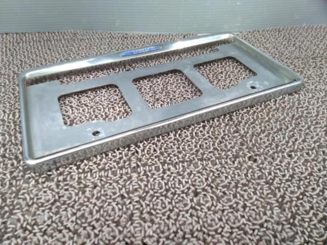 DAIHATSU
Genuine number frame