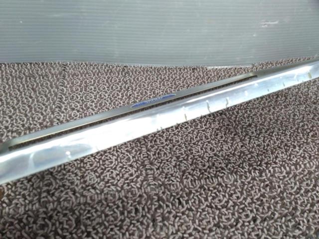 DAIHATSU
Genuine number frame